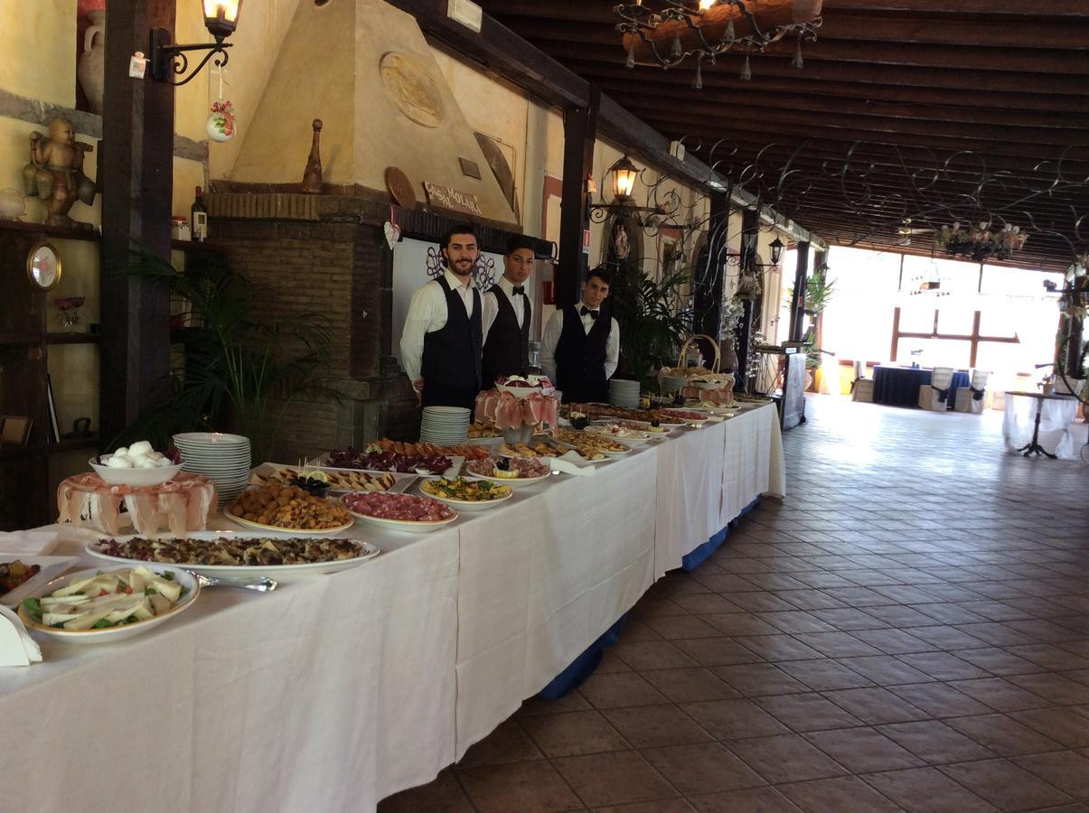 Borgo Della Molara Hotel โกรตาเฟราตา ภายนอก รูปภาพ